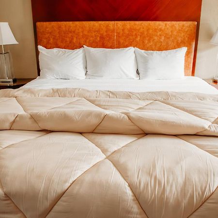 Country Garden & Suites Benton Esterno foto