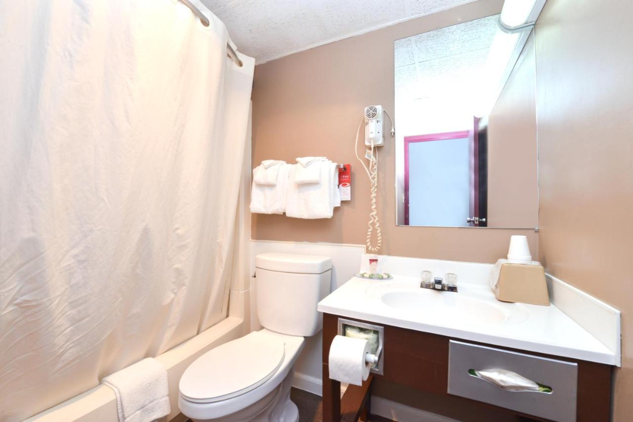 Country Garden & Suites Benton Esterno foto