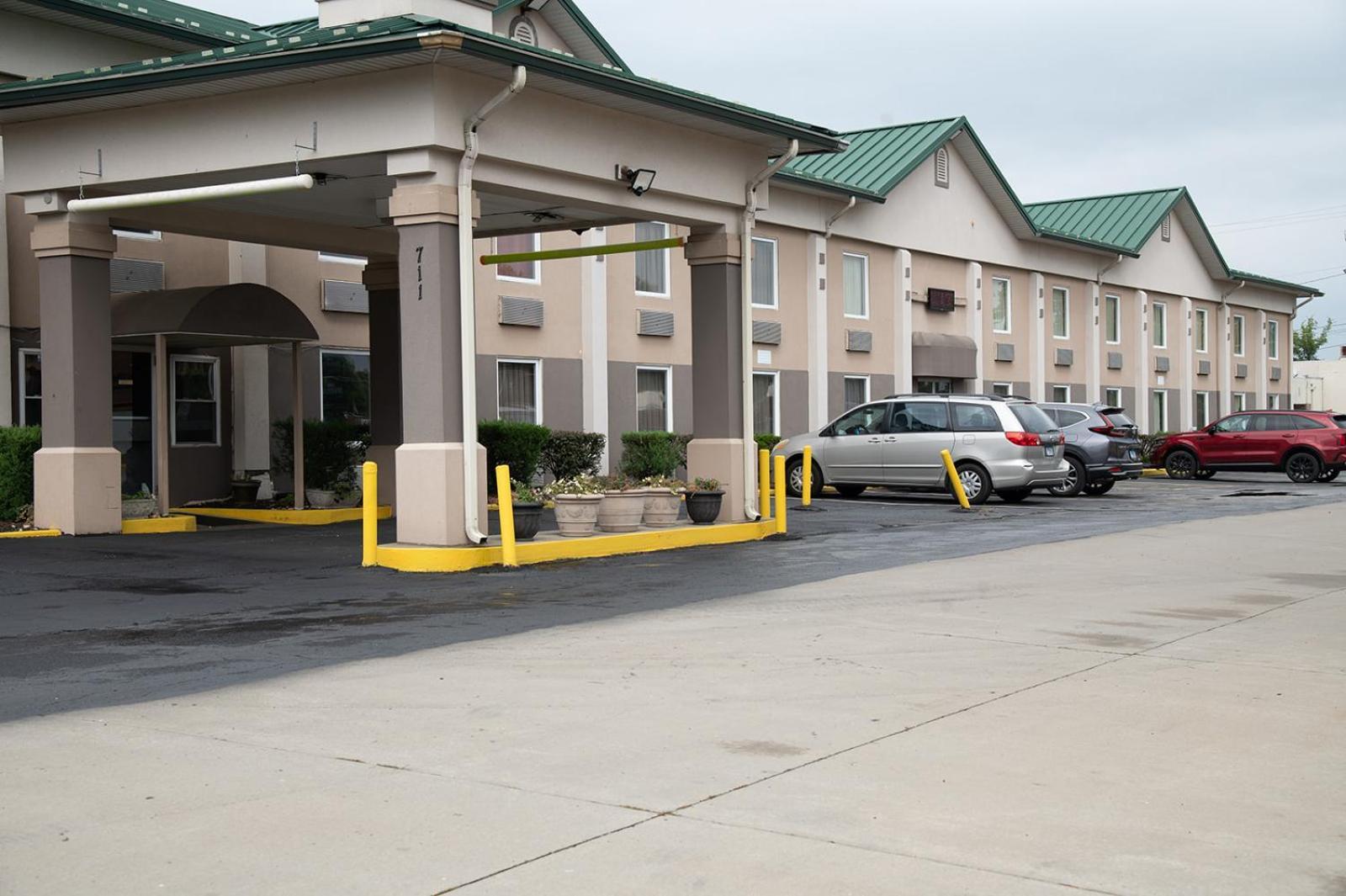 Country Garden & Suites Benton Esterno foto