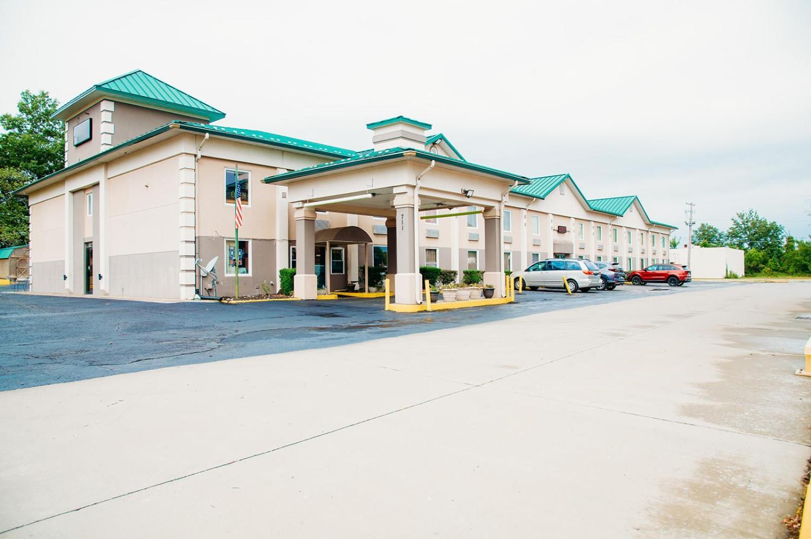 Country Garden & Suites Benton Esterno foto