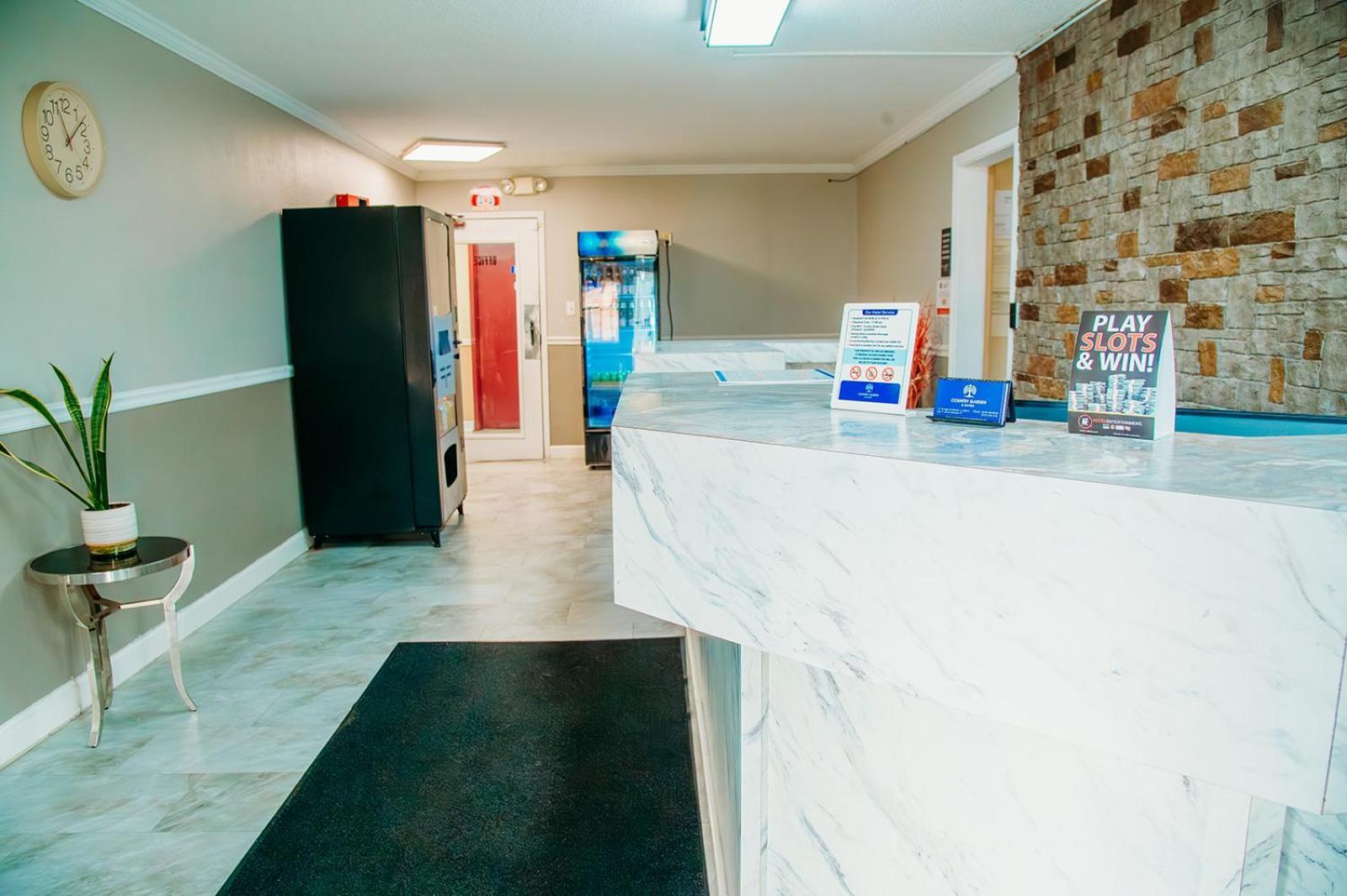 Country Garden & Suites Benton Esterno foto