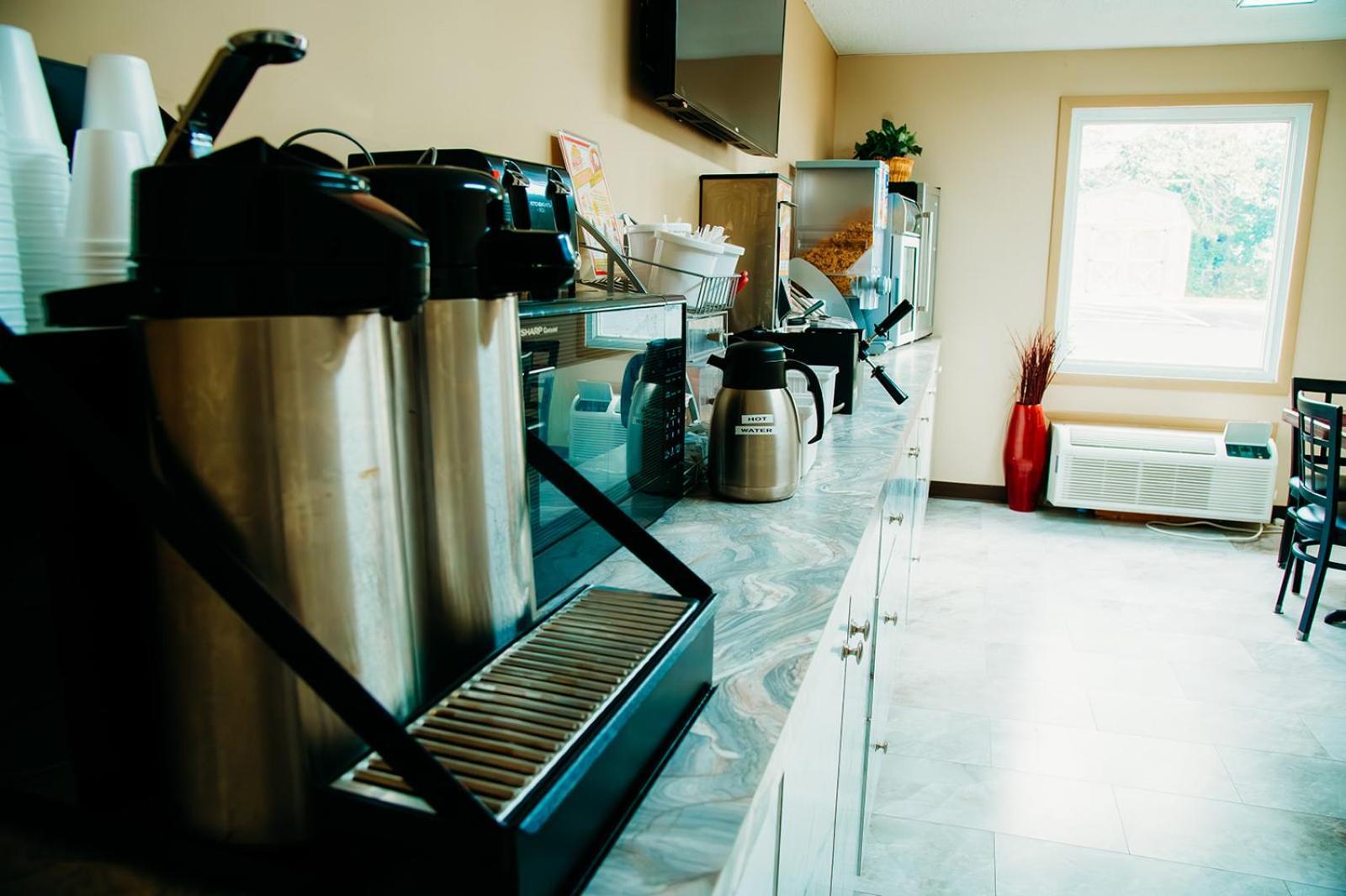 Country Garden & Suites Benton Esterno foto
