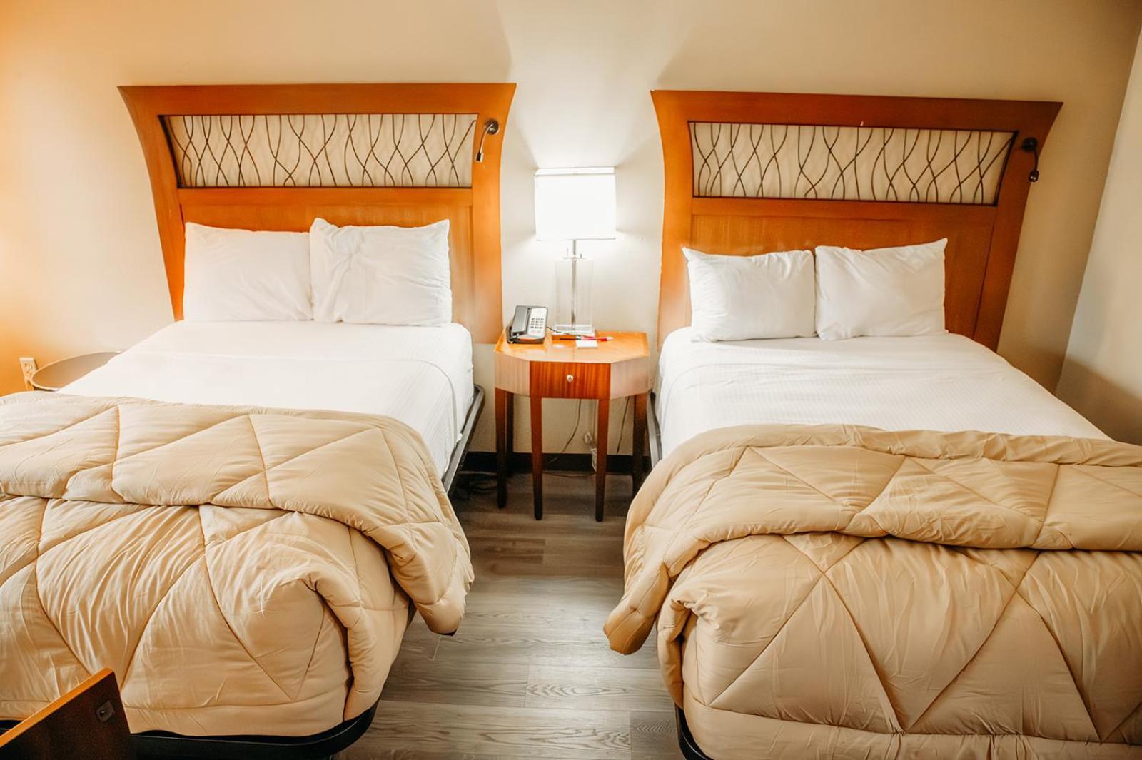 Country Garden & Suites Benton Esterno foto